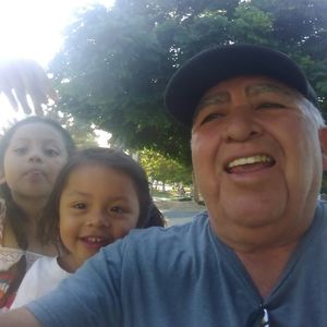 Meet your Posher, Ernesto